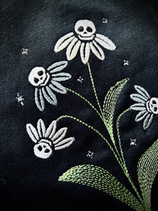 Boo-tanical Daisies Turtle Neck Vest Top
